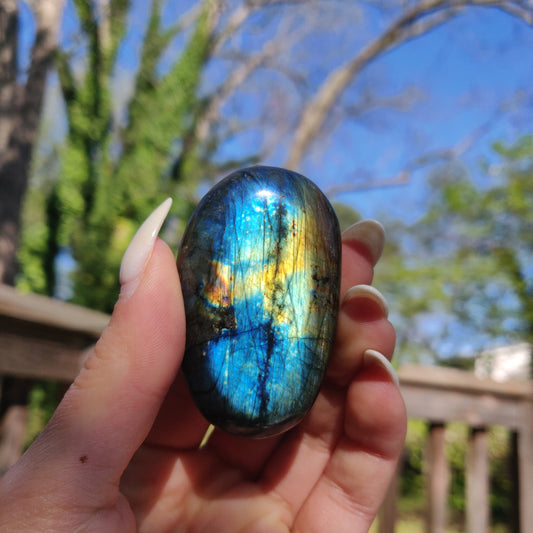 Labradorite Palm Stone (#105)