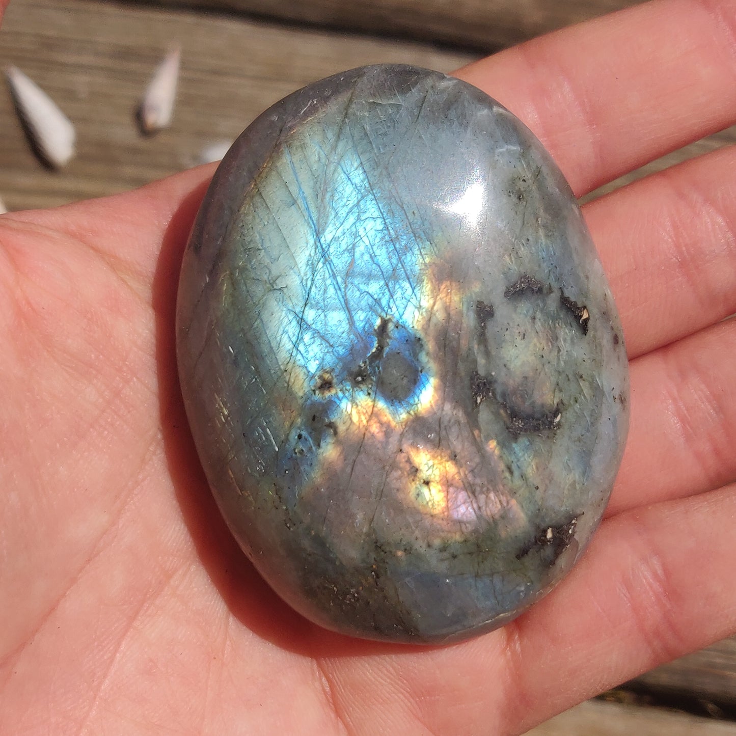 Labradorite Palm Stone (#218) - Simply Affinity