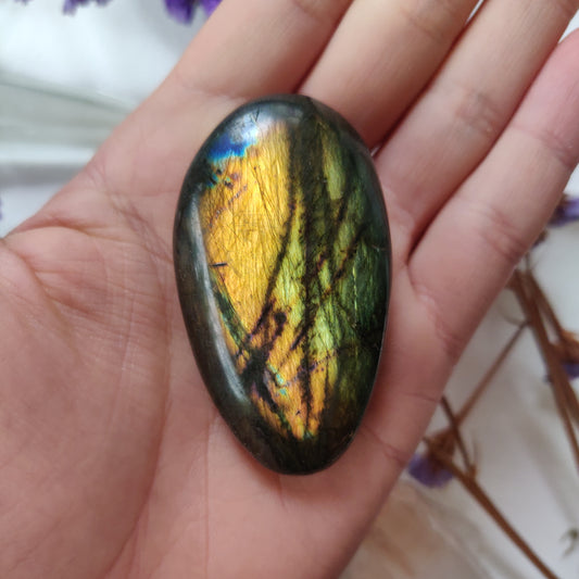 Labradorite Palm Stone (#238) - Simply Affinity