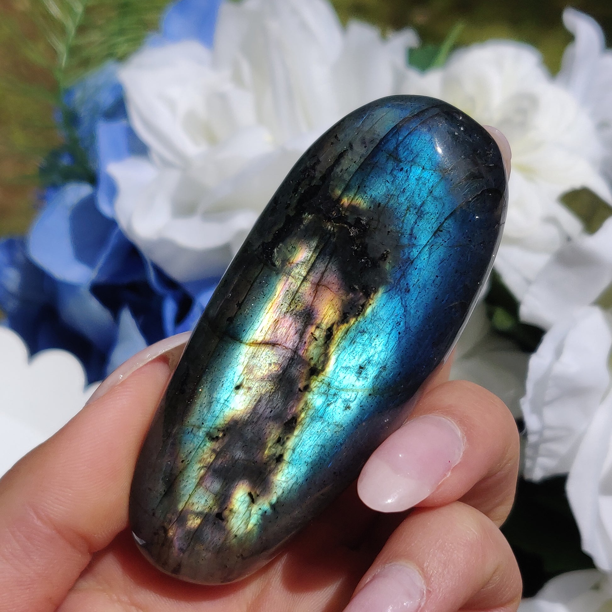 Labradorite Palm Stone (#15) - Simply Affinity