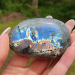 Labradorite Palm Stone (#1) - Simply Affinity