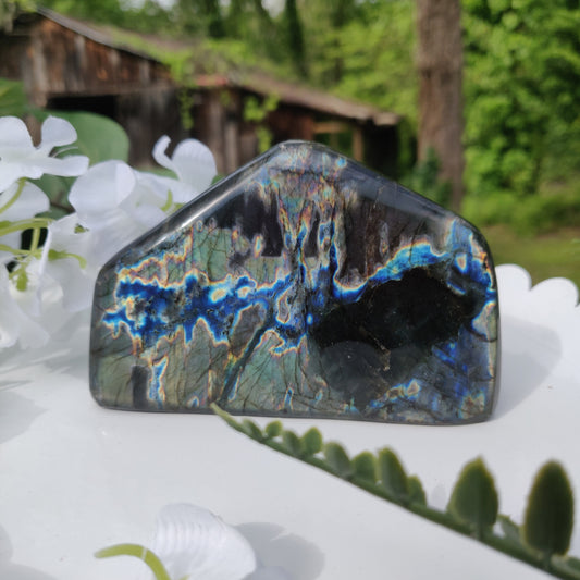 Labradorite Free Form (#1) - Simply Affinity