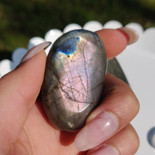 Labradorite Palm Stone (#231) - Simply Affinity