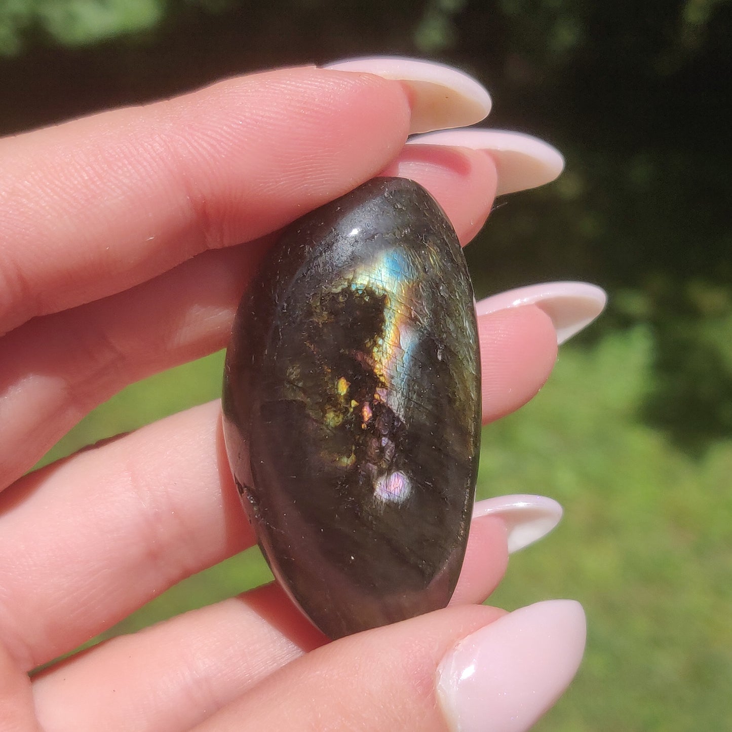 Labradorite Pocket Stone (#195) - Simply Affinity