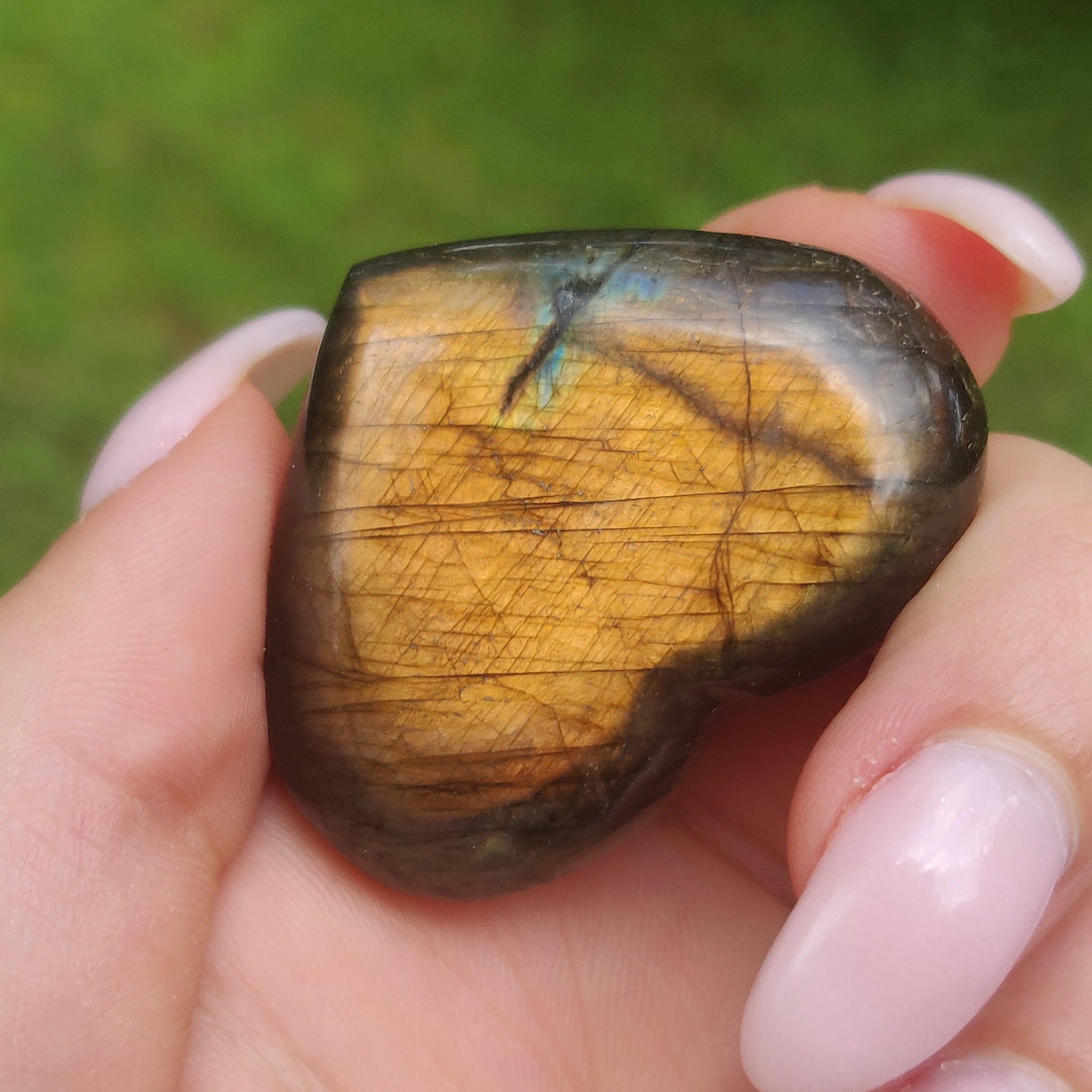 Labradorite Heart (#18) - Simply Affinity