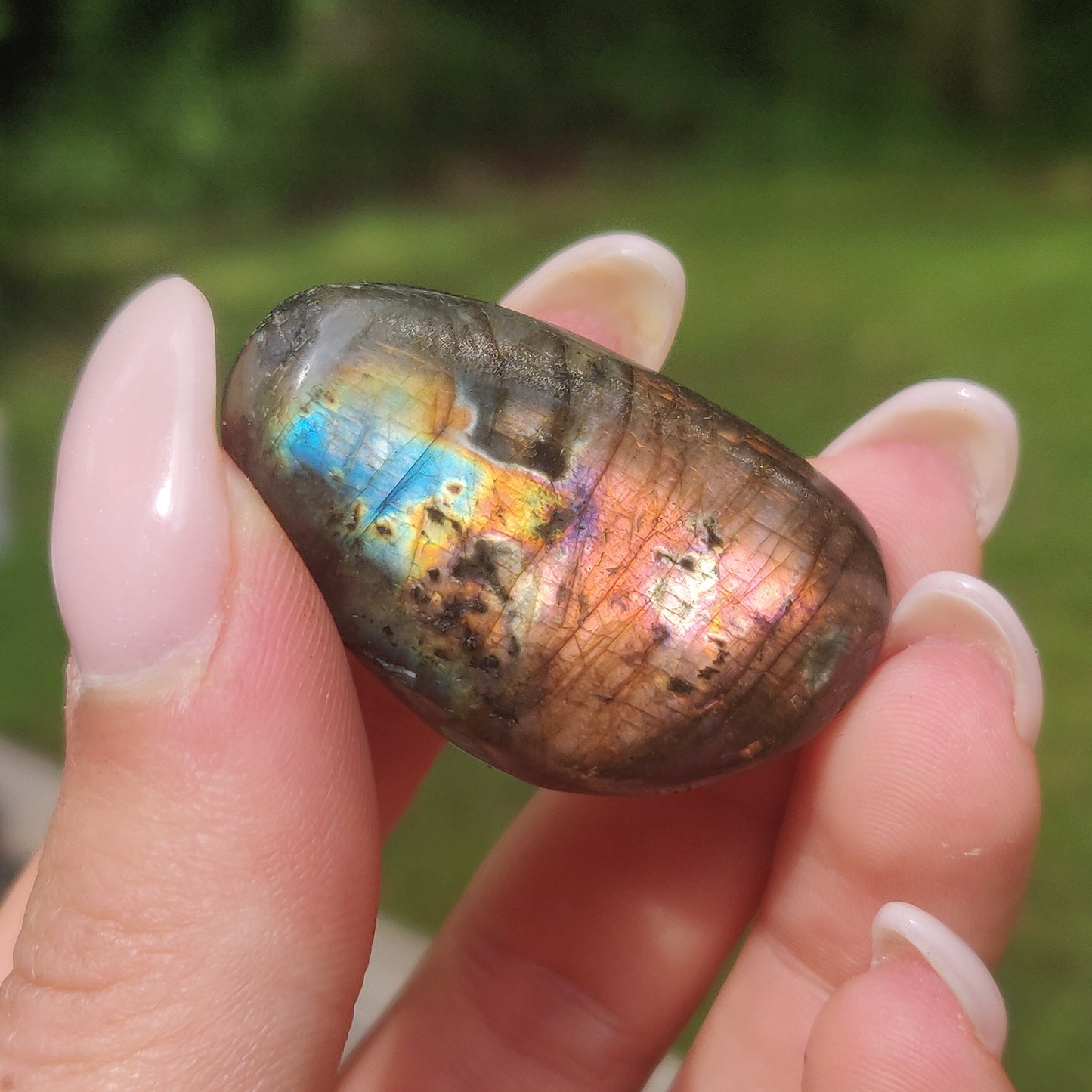 Labradorite Pocket Stone (#239) - Simply Affinity