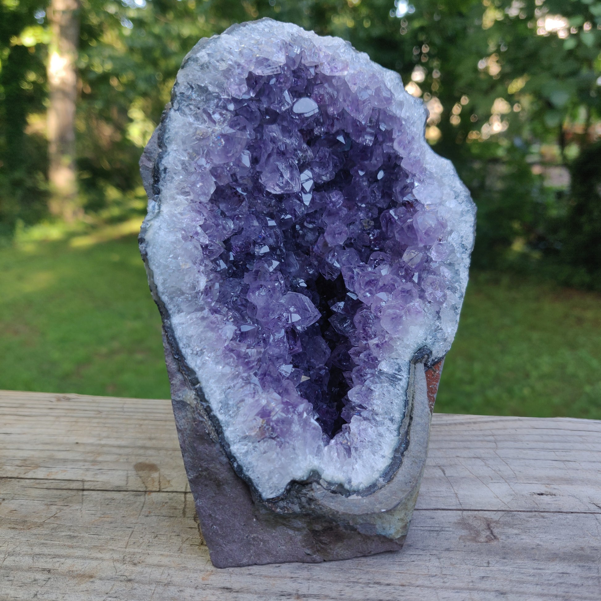 Amethyst Geode Free Form, Cut Base (#34) - Simply Affinity