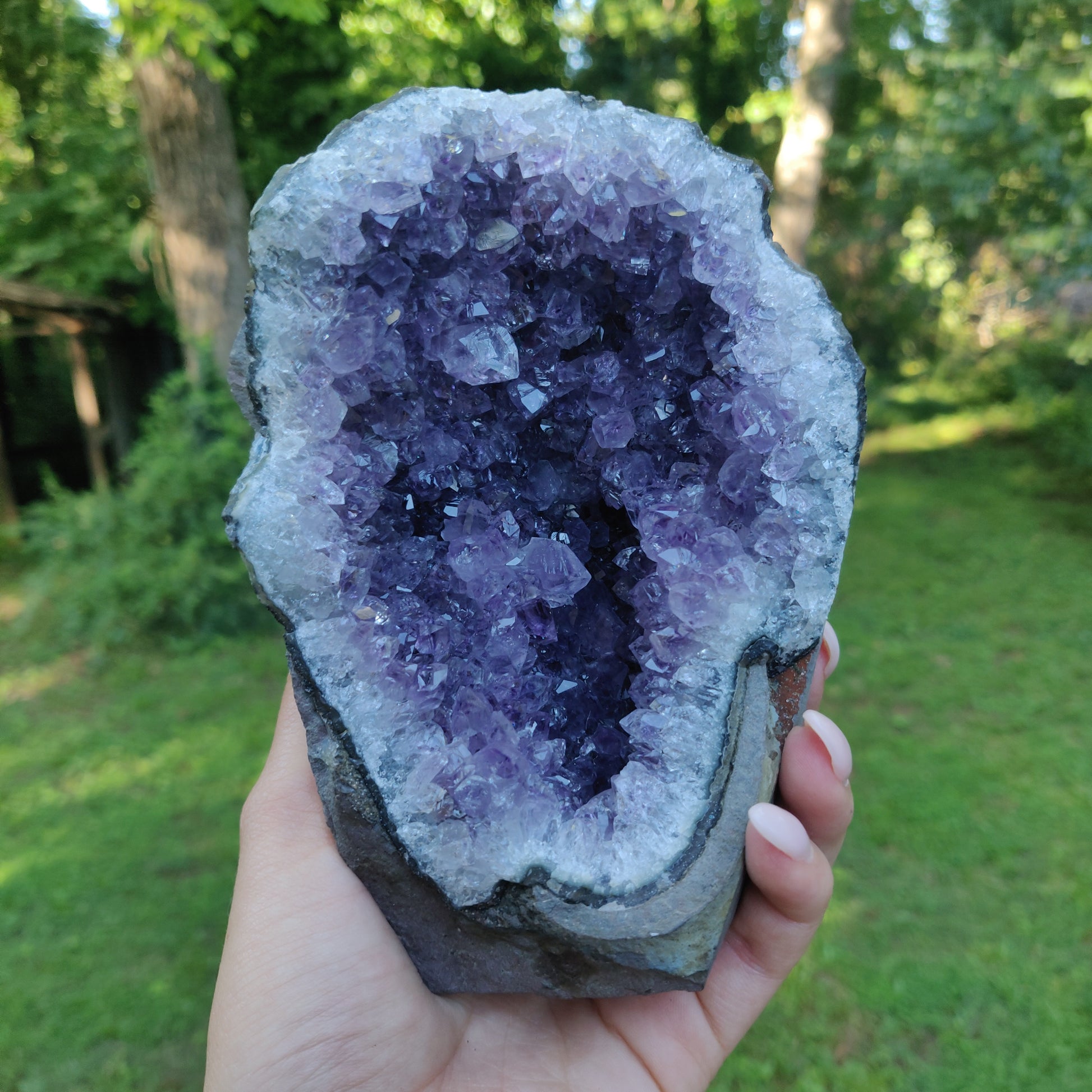 Amethyst Geode Free Form, Cut Base (#34) - Simply Affinity
