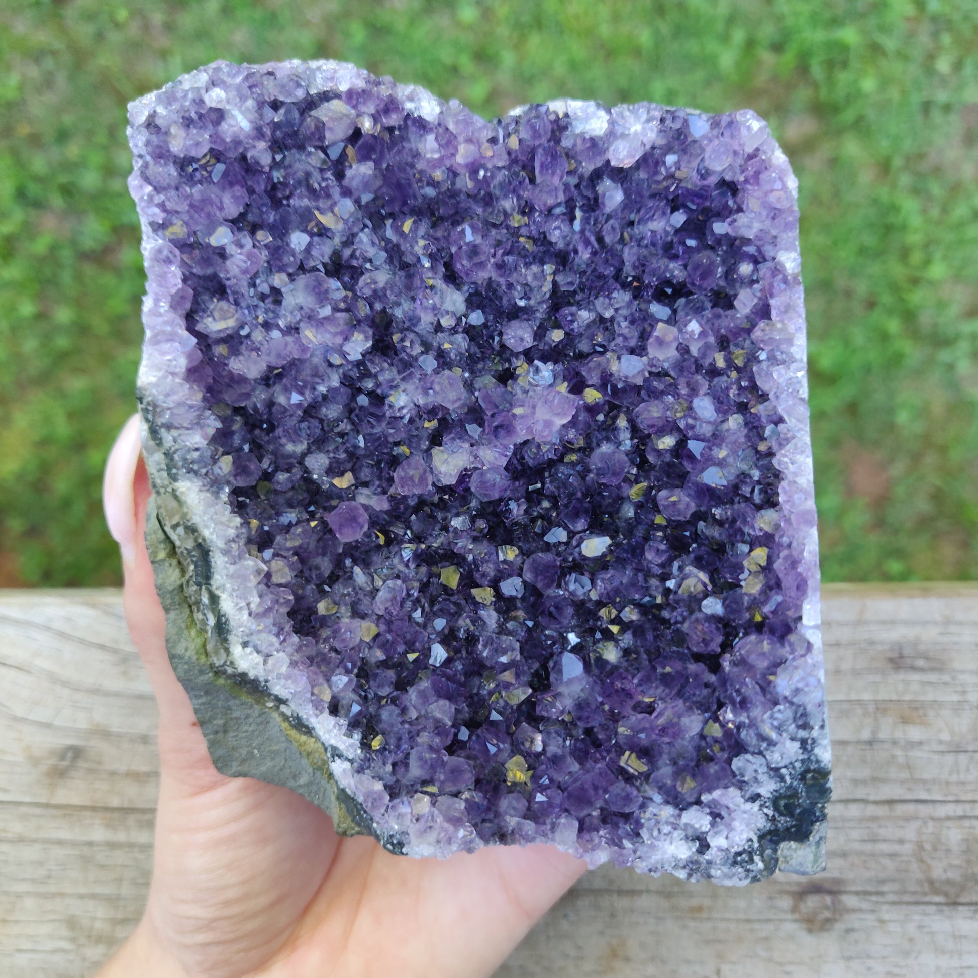 Amethyst Geode Free Form, Cut Base (#33) - Simply Affinity