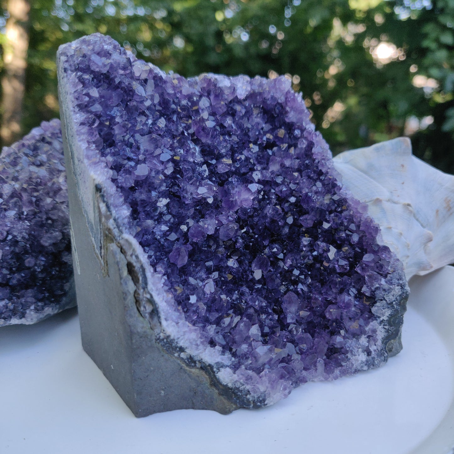 Amethyst Geode Free Form, Cut Base (#33) - Simply Affinity