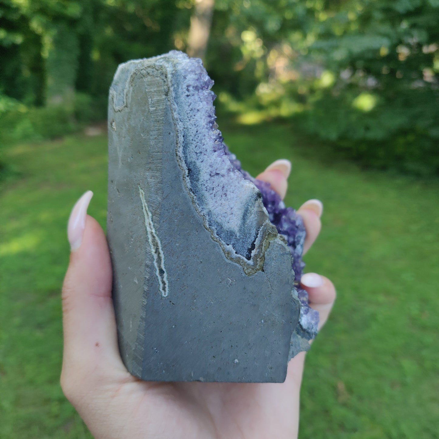 Amethyst Geode Free Form, Cut Base (#33) - Simply Affinity