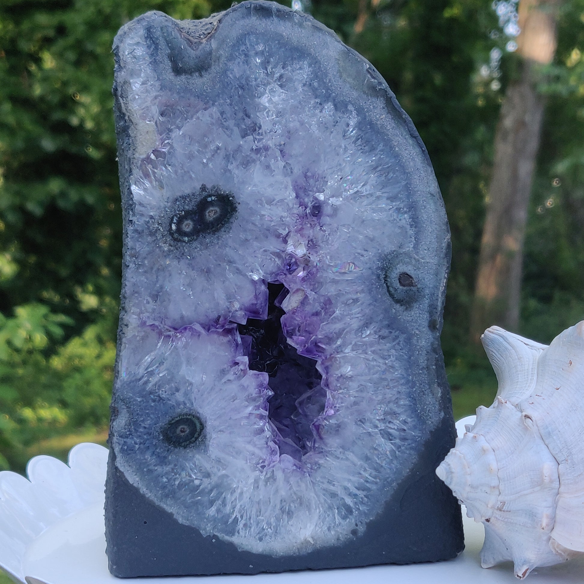 Amethyst Desktop Cathedral (#4) - Simply Affinity