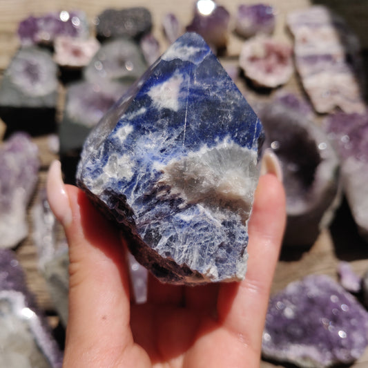 Sodalite Point (#2)