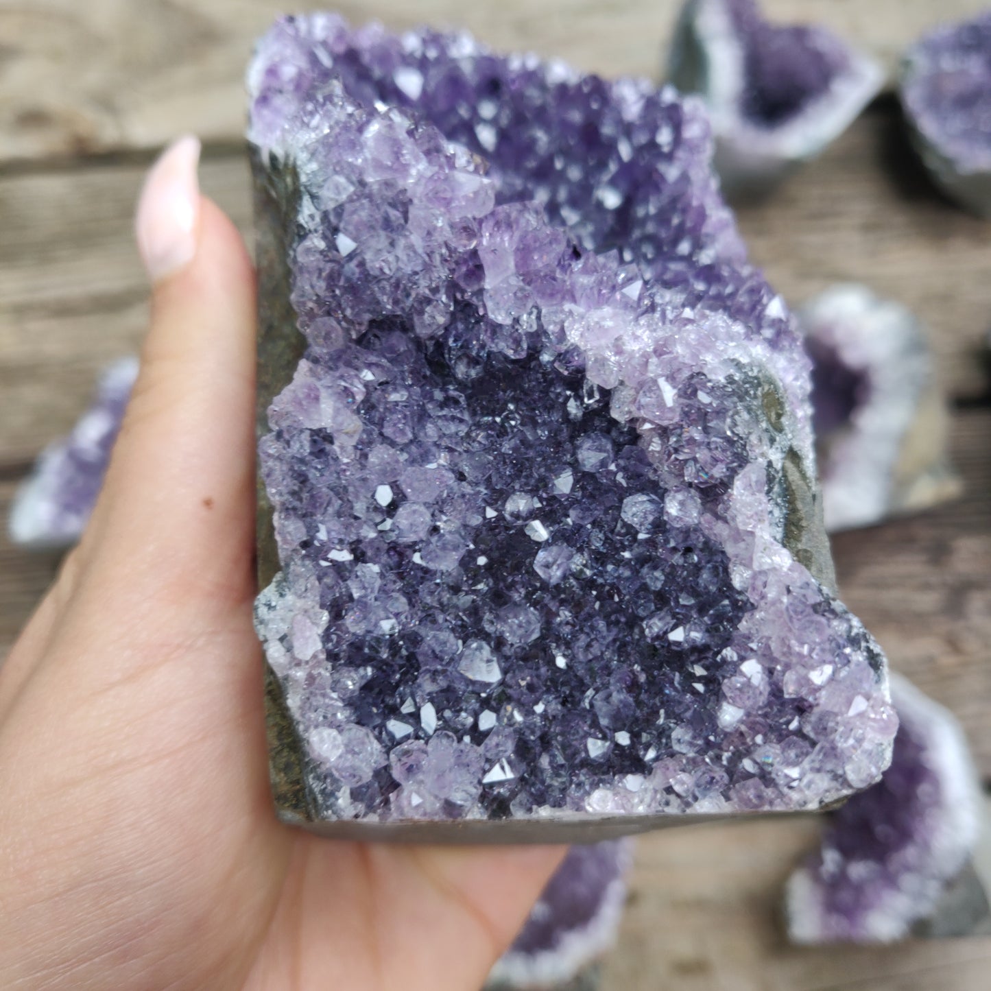 Amethyst Geode Free Form, Cut Base (#31) - Simply Affinity