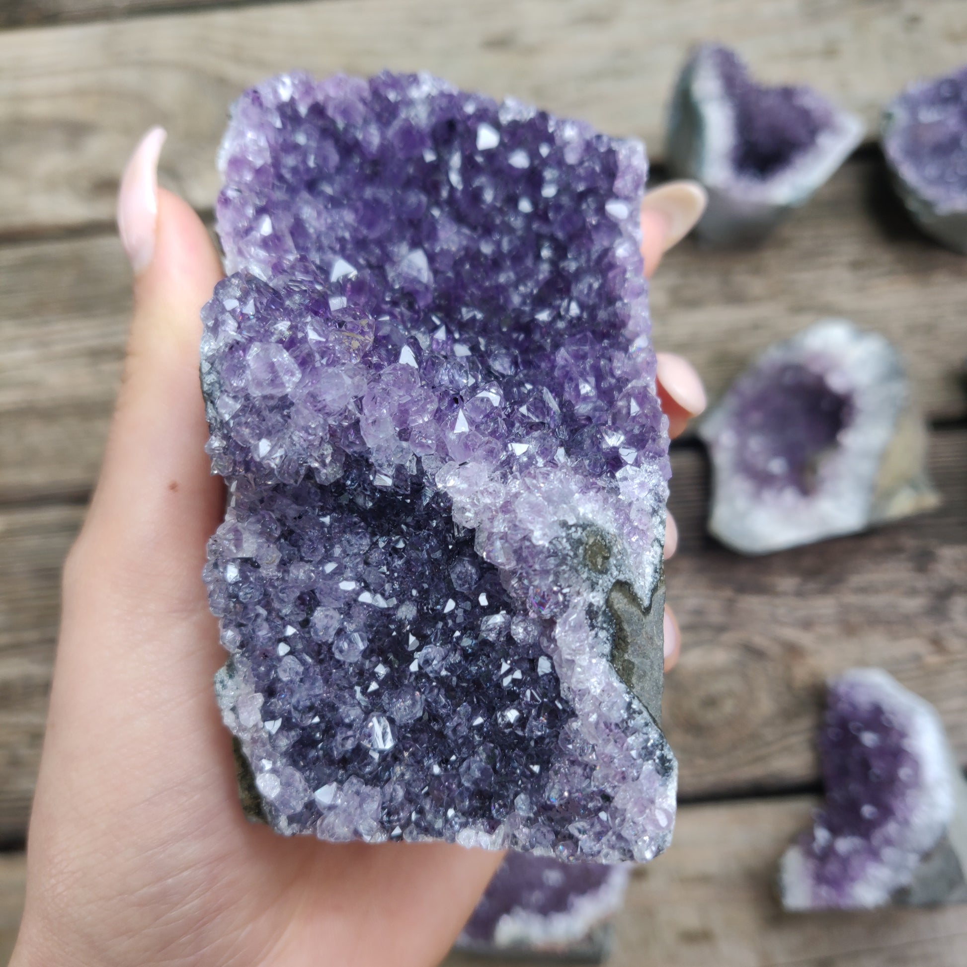 Amethyst Geode Free Form, Cut Base (#31) - Simply Affinity