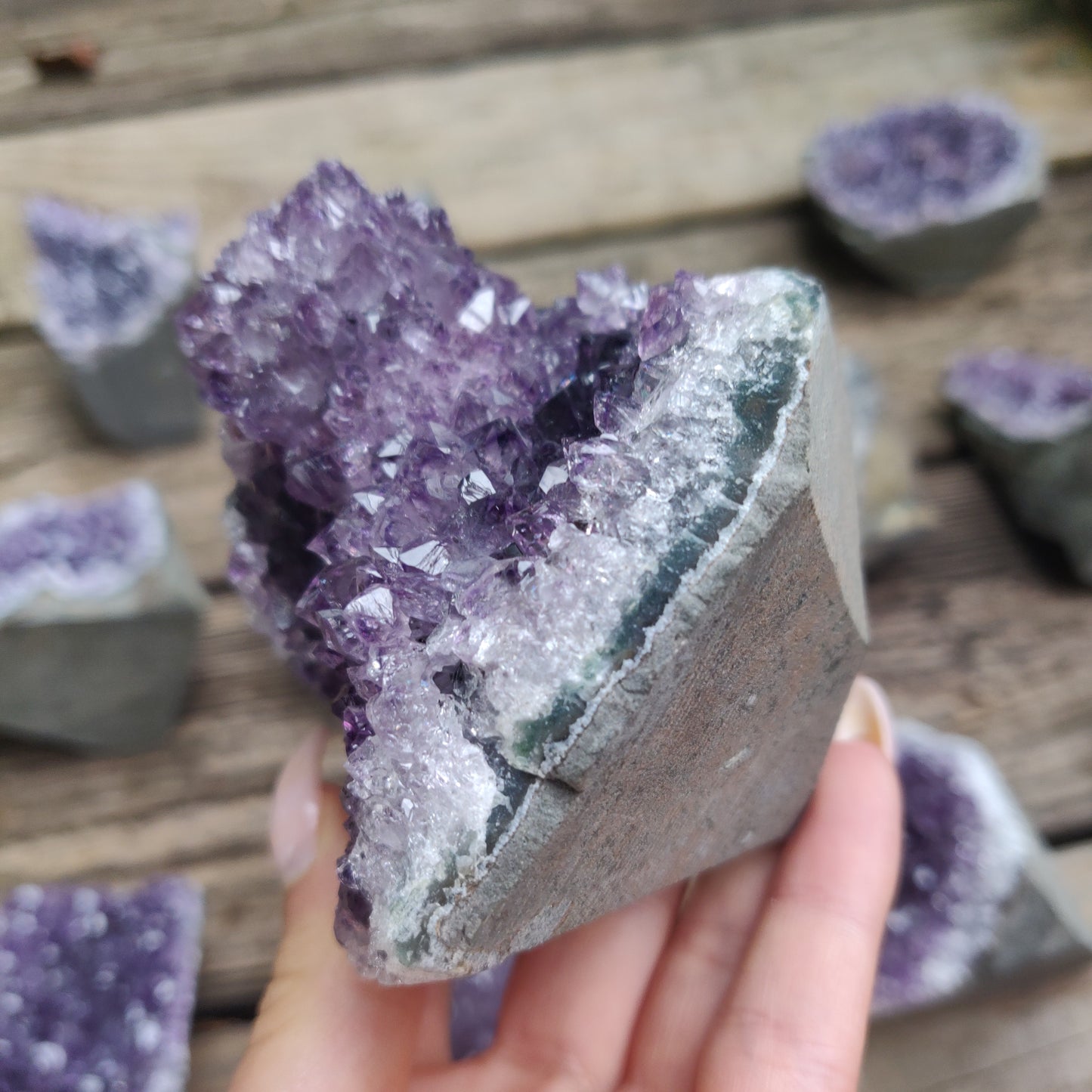 Amethyst Geode Free Form, Cut Base (#29) - Simply Affinity