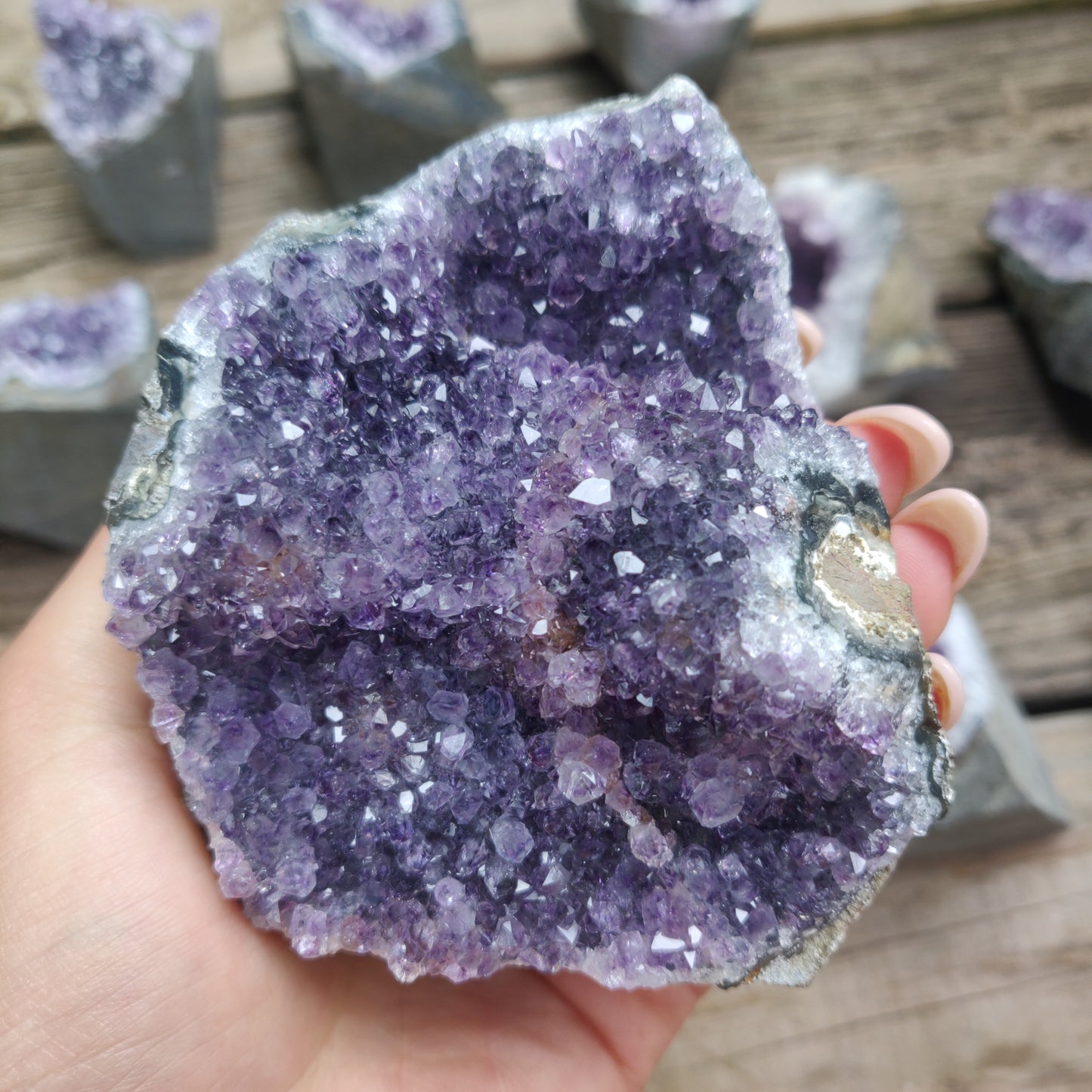 Amethyst Geode Free Form, Cut Base (#28) - Simply Affinity