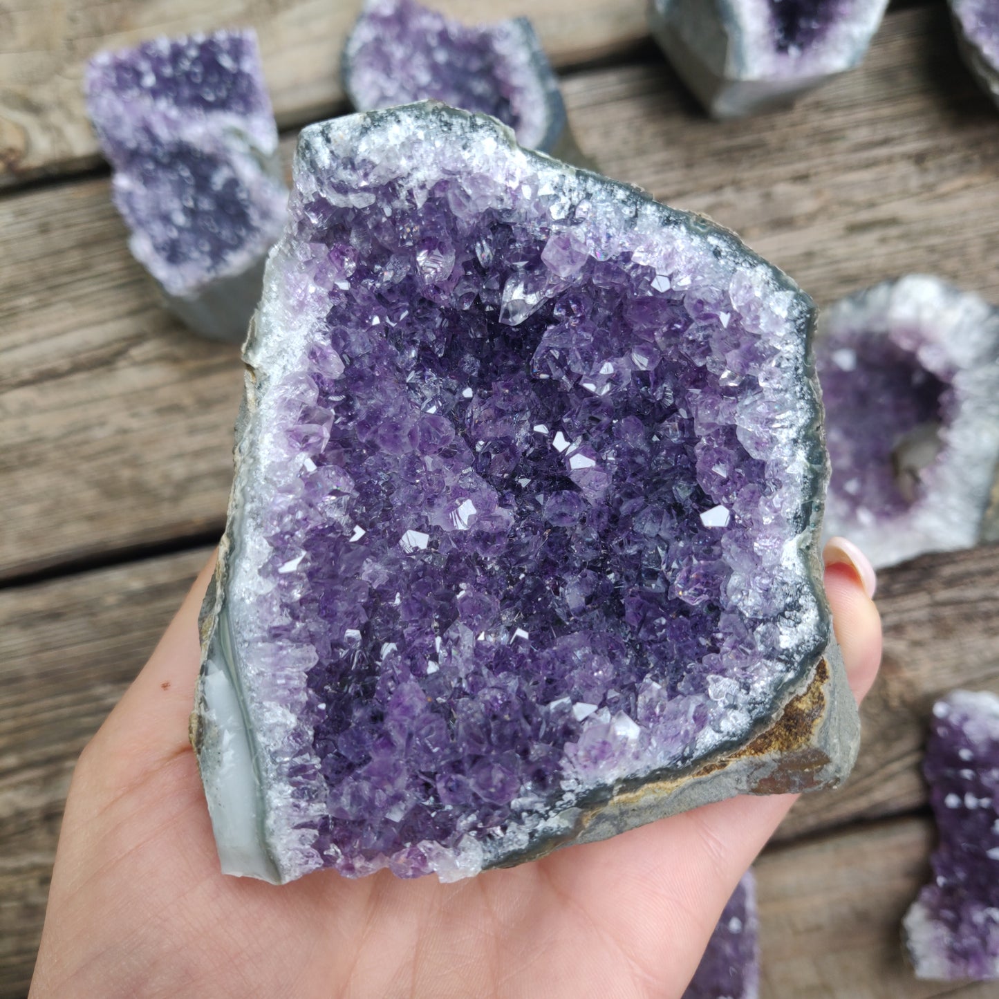 Amethyst Geode Free Form, Cut Base (#27) - Simply Affinity