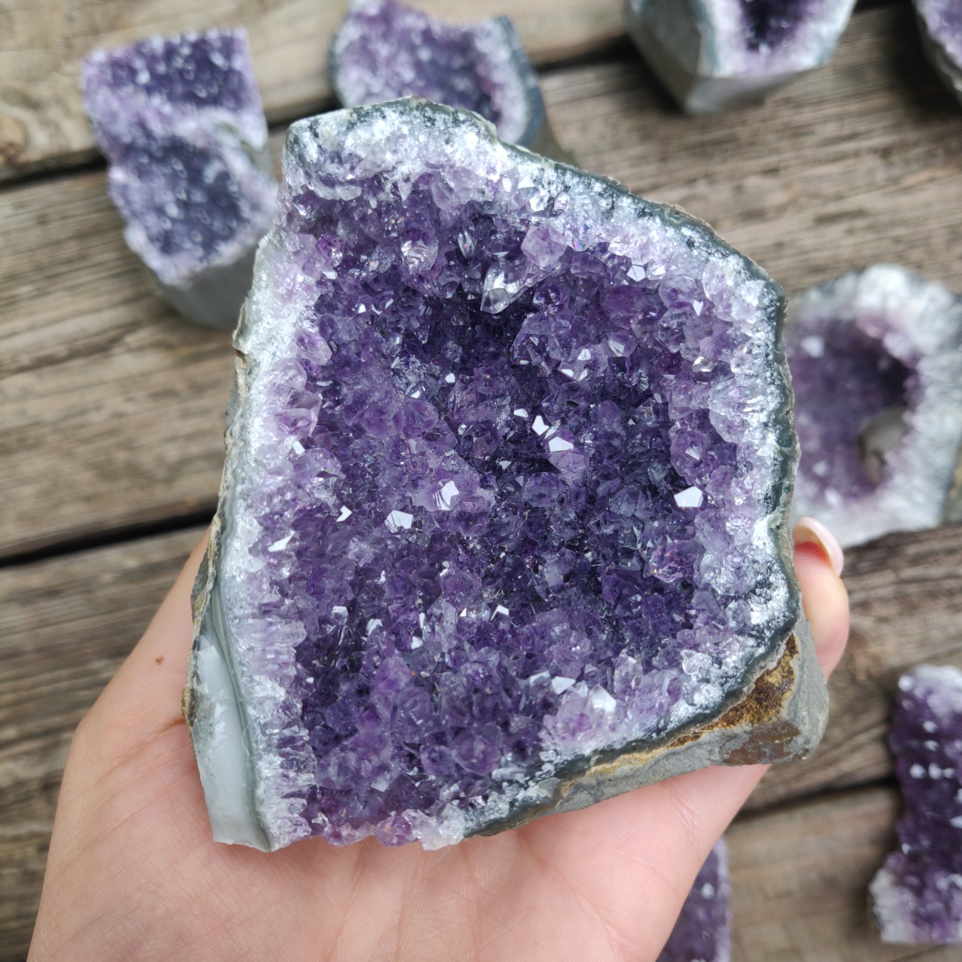 Amethyst Geode Free Form, Cut Base (#27) - Simply Affinity