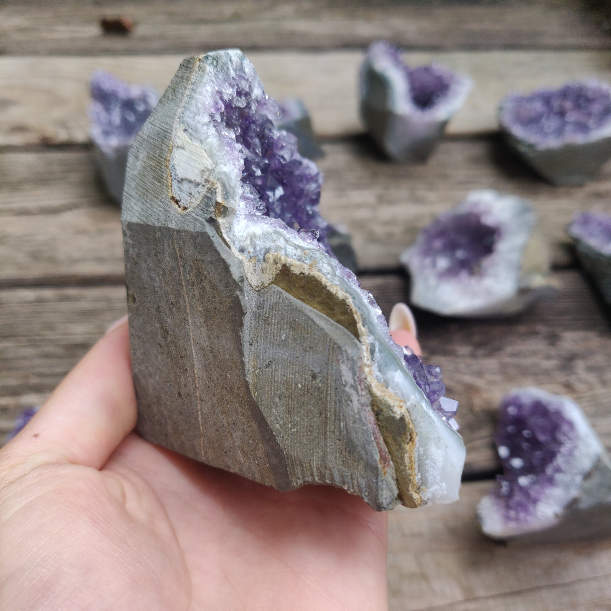 Amethyst Geode Free Form, Cut Base (#27) - Simply Affinity