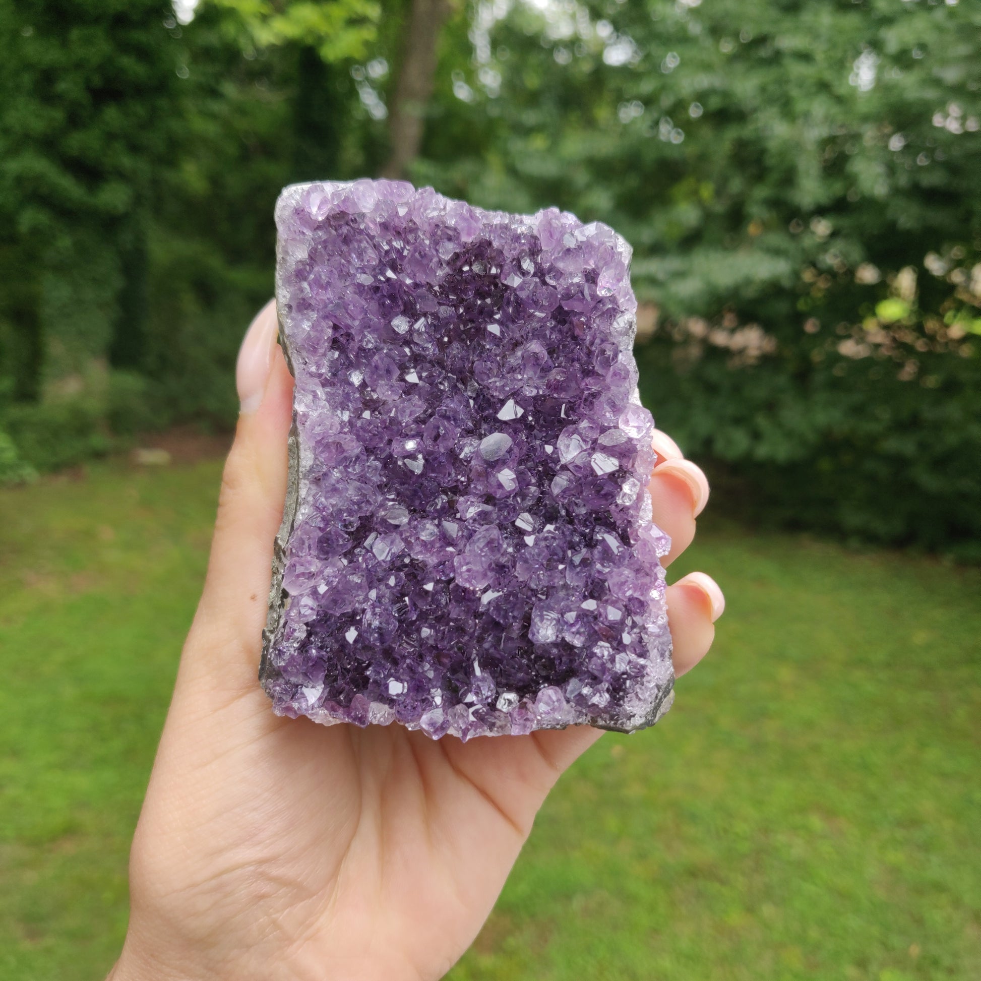 Amethyst Geode Free Form, Cut Base (#23) - Simply Affinity