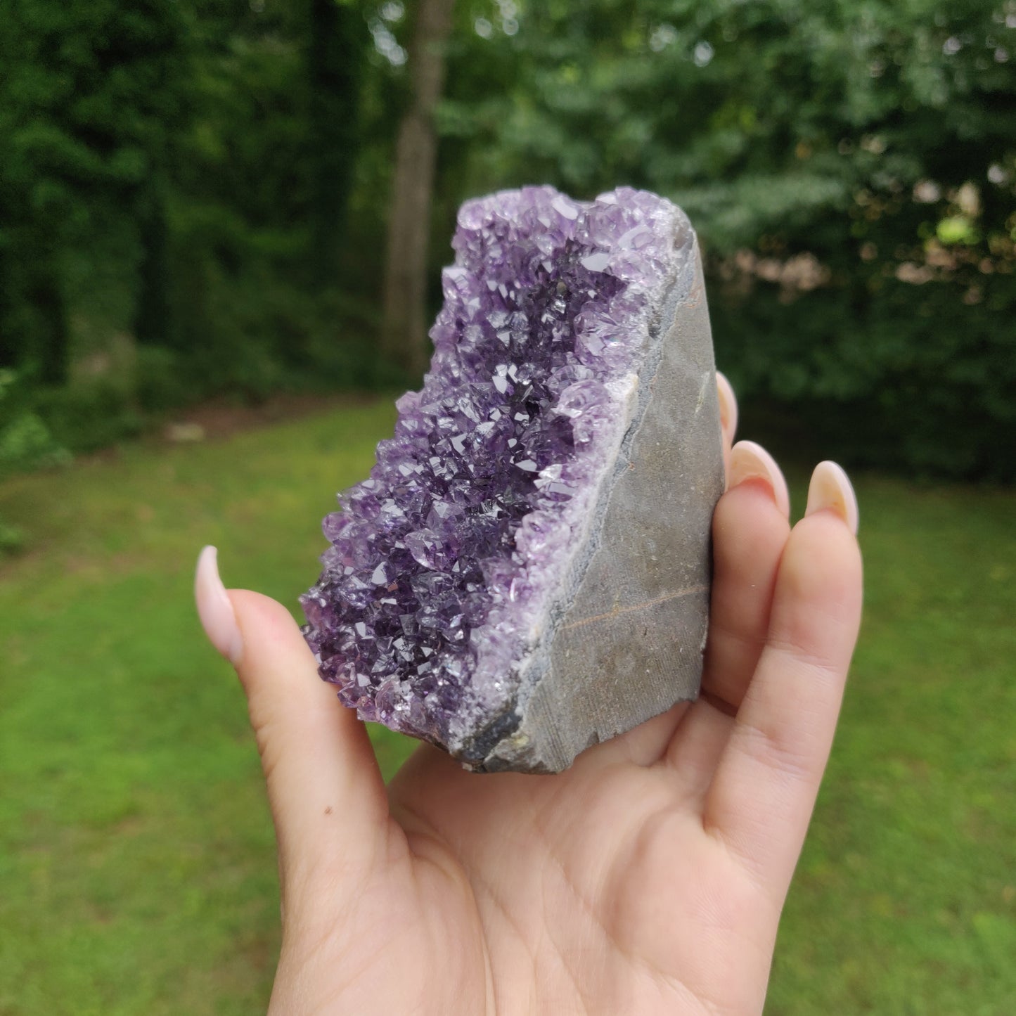 Amethyst Geode Free Form, Cut Base (#23) - Simply Affinity