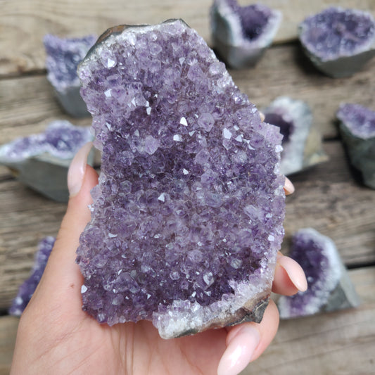 Amethyst Geode Free Form, Cut Base (#22) - Simply Affinity