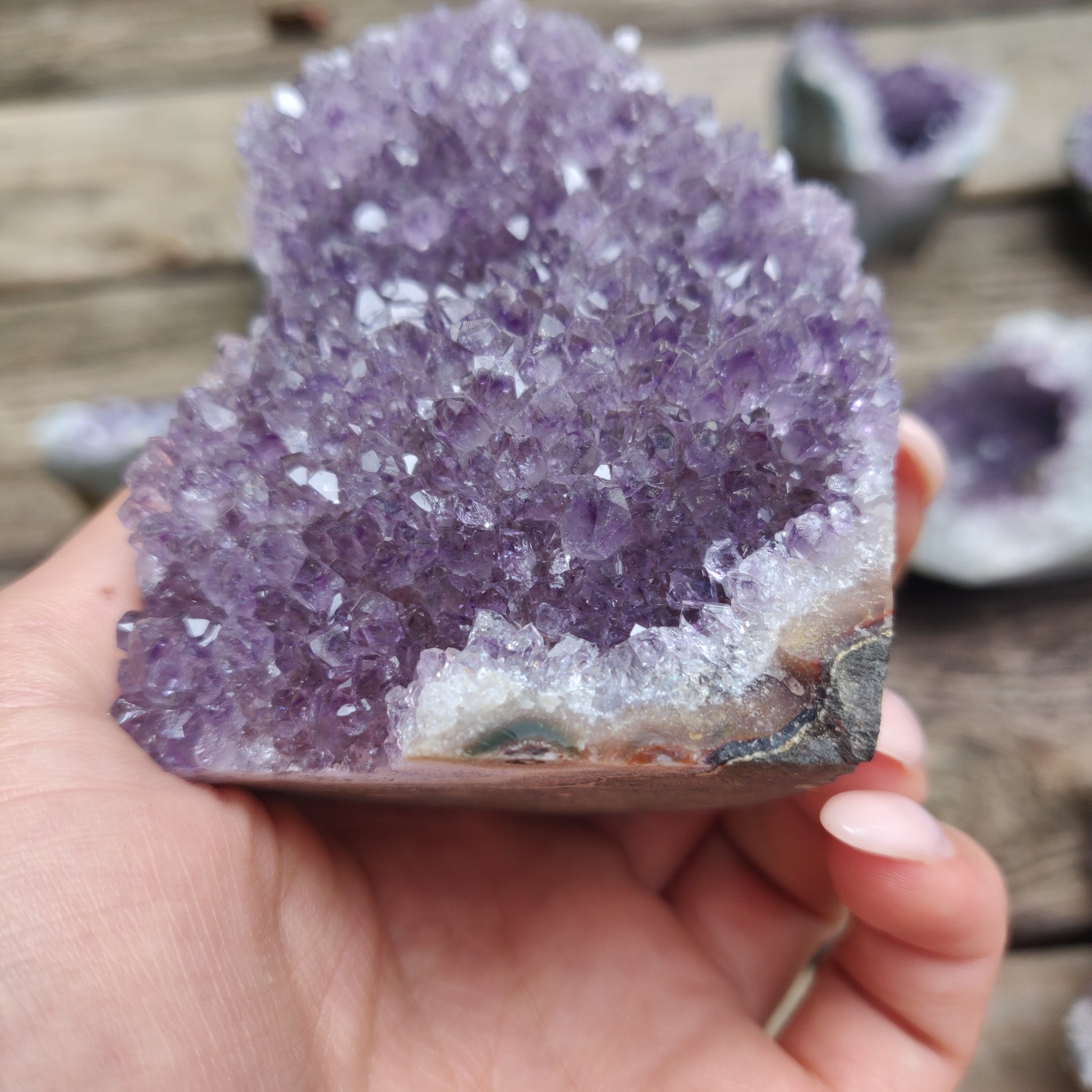Amethyst Geode Free Form, Cut Base (#22) - Simply Affinity