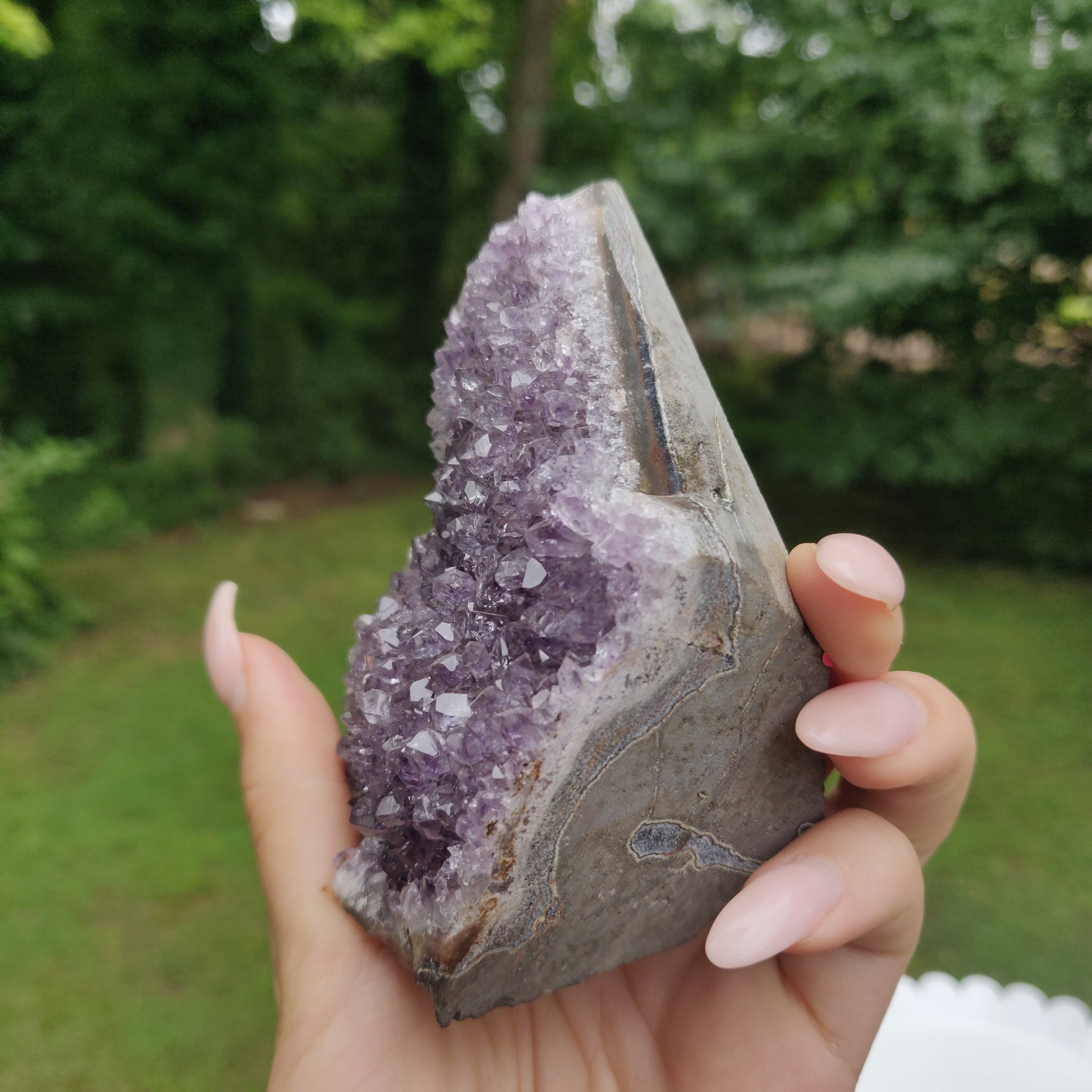 Amethyst Geode Free Form, Cut Base (#22) - Simply Affinity