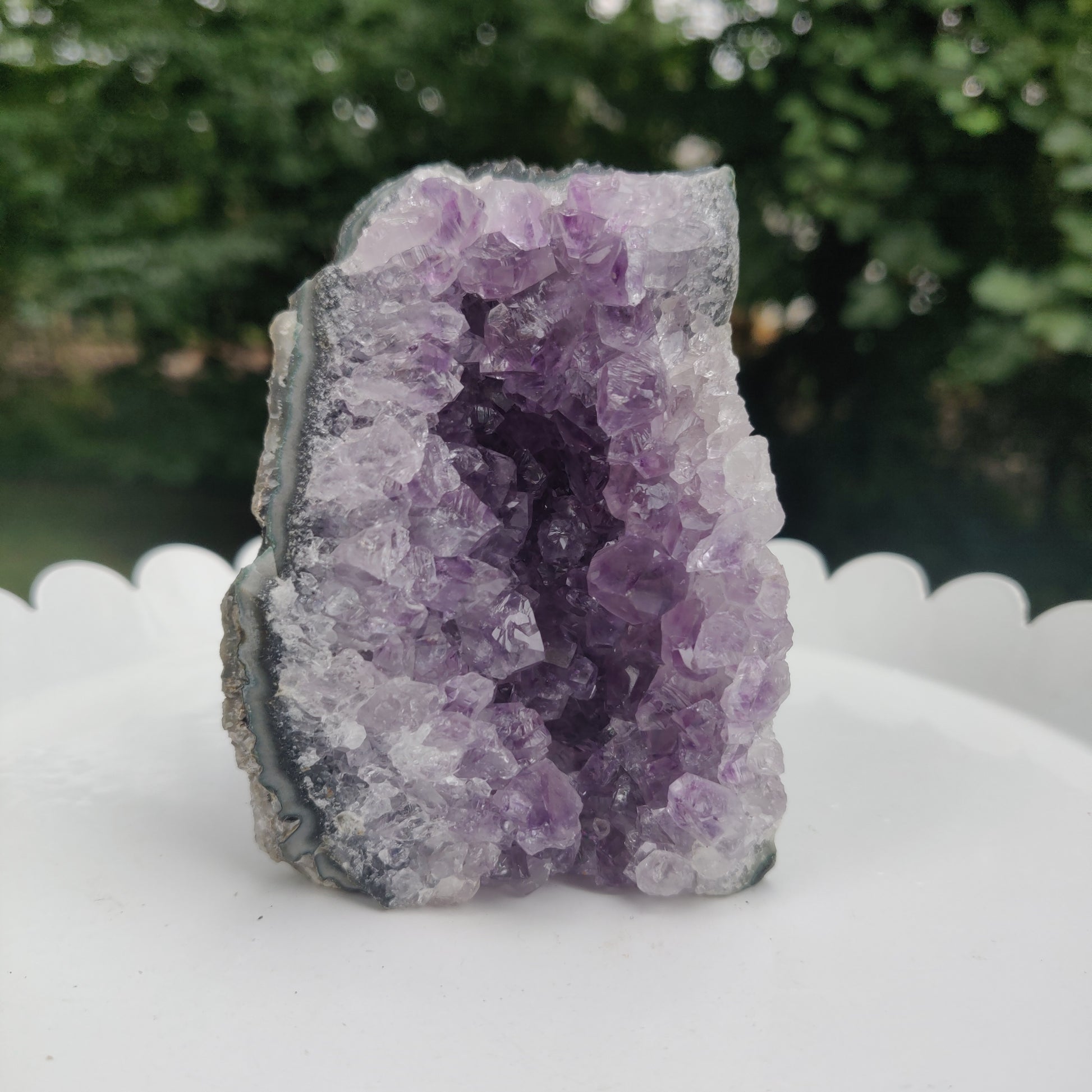 Amethyst Geode Free Form, Cut Base (#20) - Simply Affinity