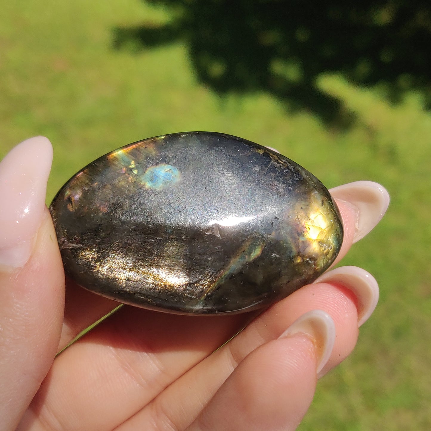 Labradorite Pocket Stone (#203)