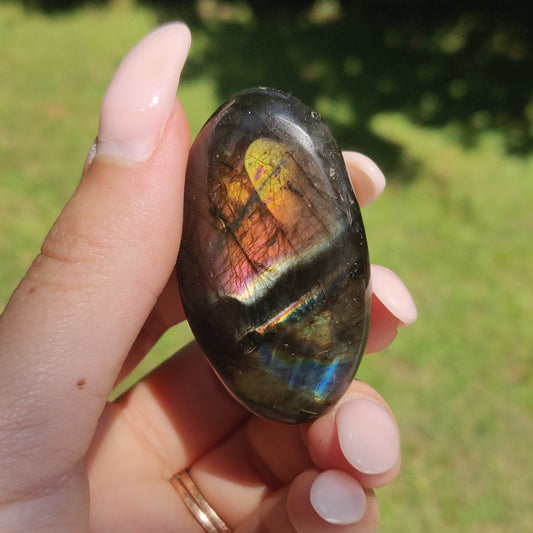 Labradorite Pocket Stone (#203)