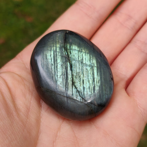 Labradorite Palm Stone (#101) - Simply Affinity