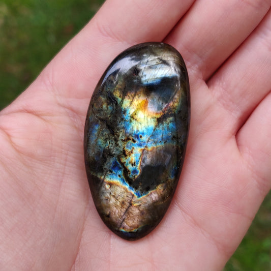 Labradorite Palm Stone (#178) - Simply Affinity
