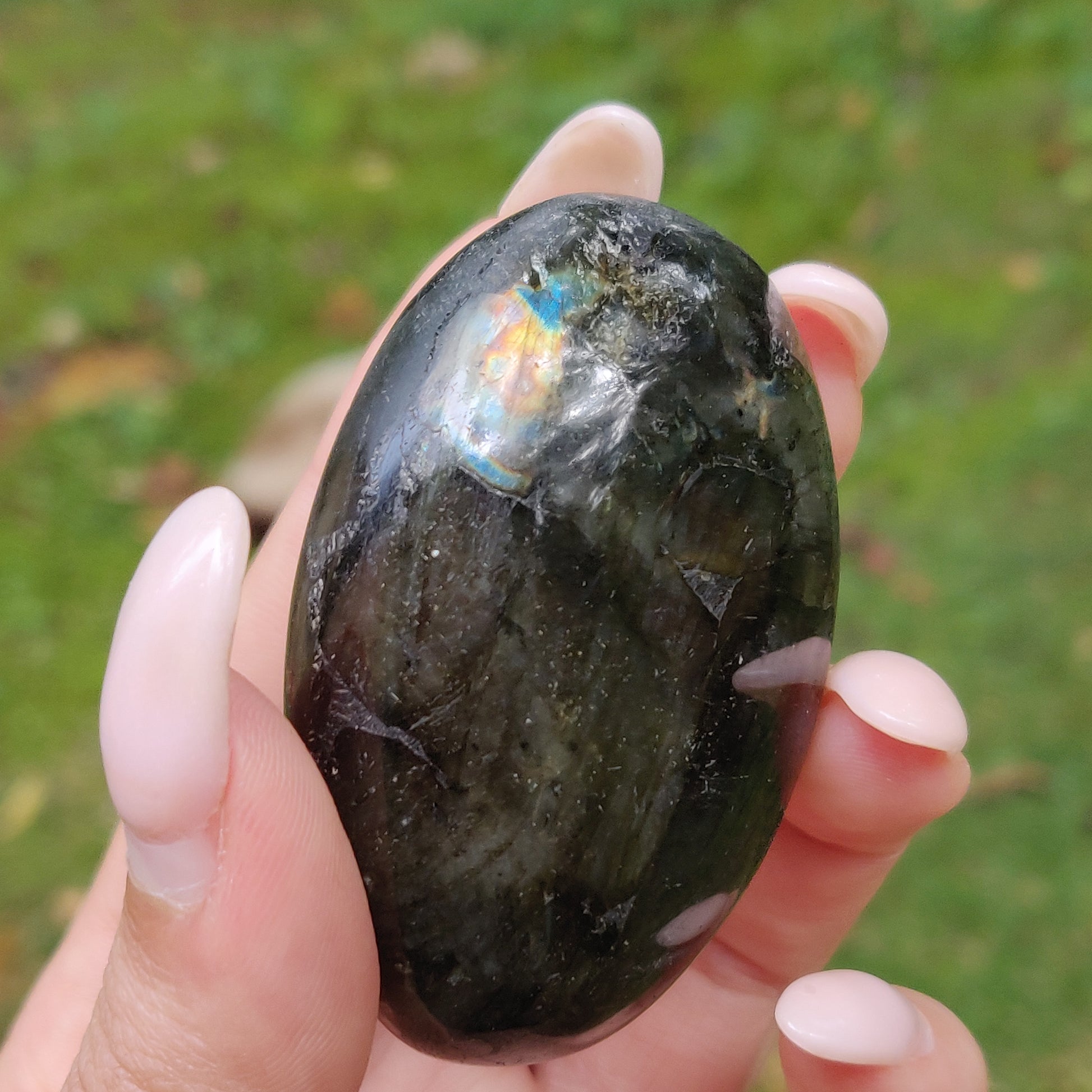 Labradorite Palm Stone (#190) - Simply Affinity