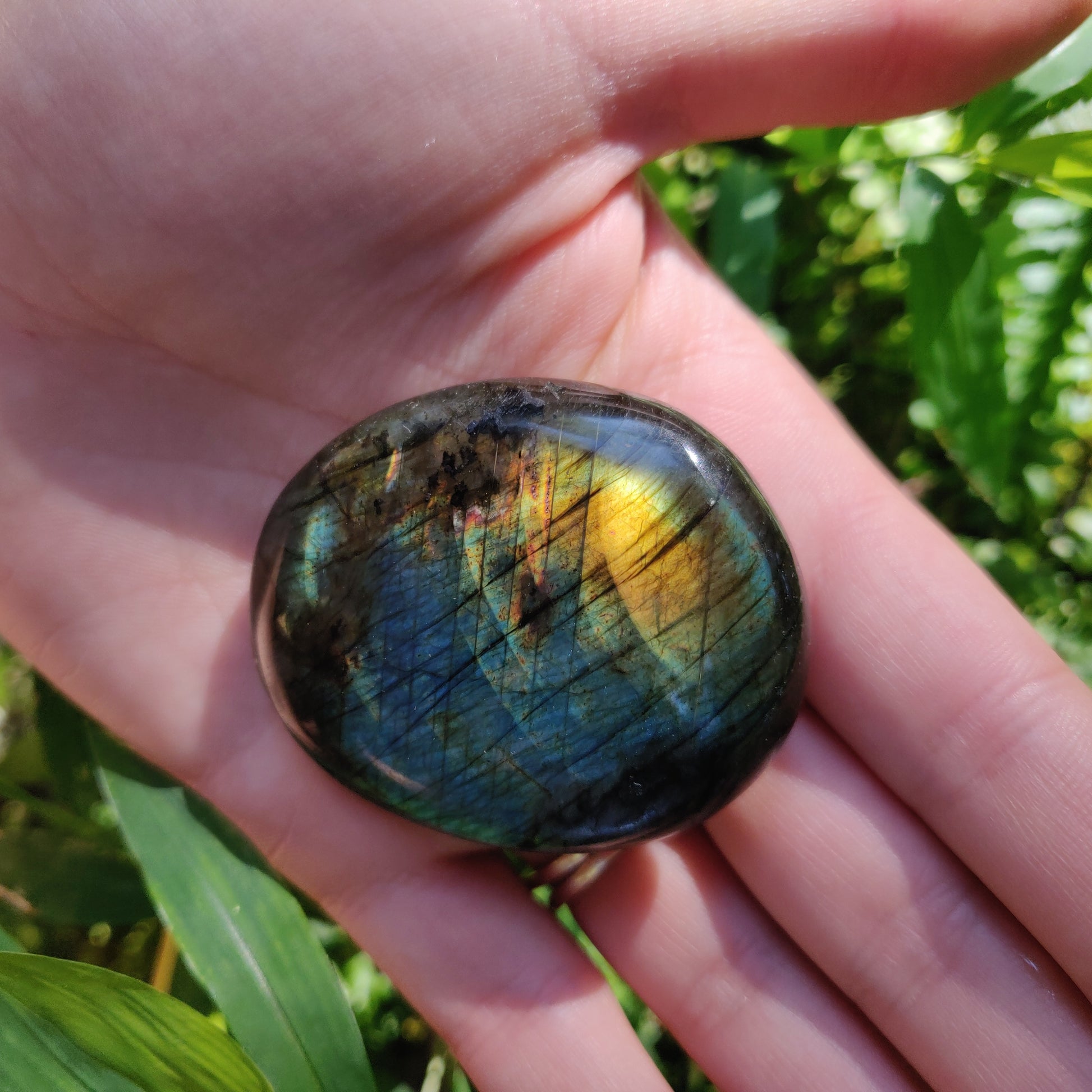 Labradorite Palm Stone (#159) - Simply Affinity