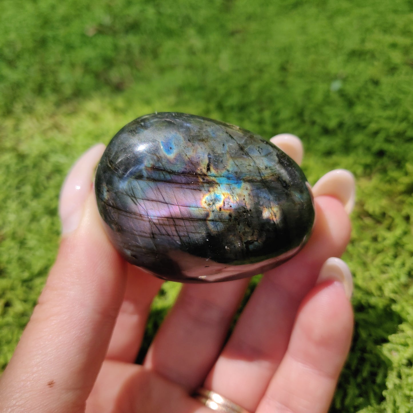 Labradorite Palm Stone (#95) - Simply Affinity