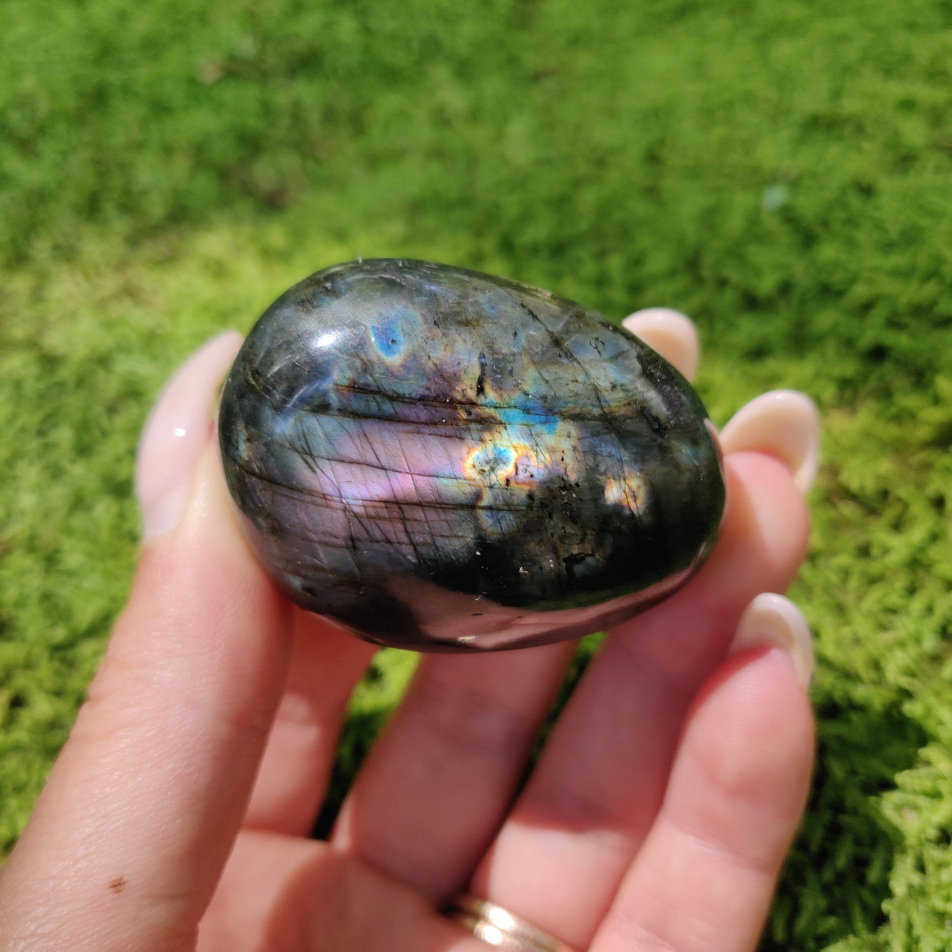 Labradorite Palm Stone (#95) - Simply Affinity