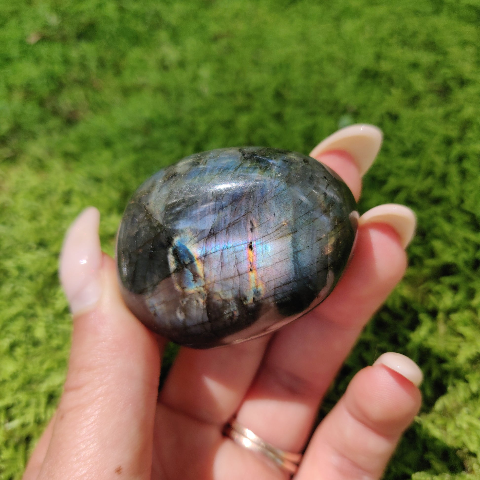 Labradorite Palm Stone (#95) - Simply Affinity