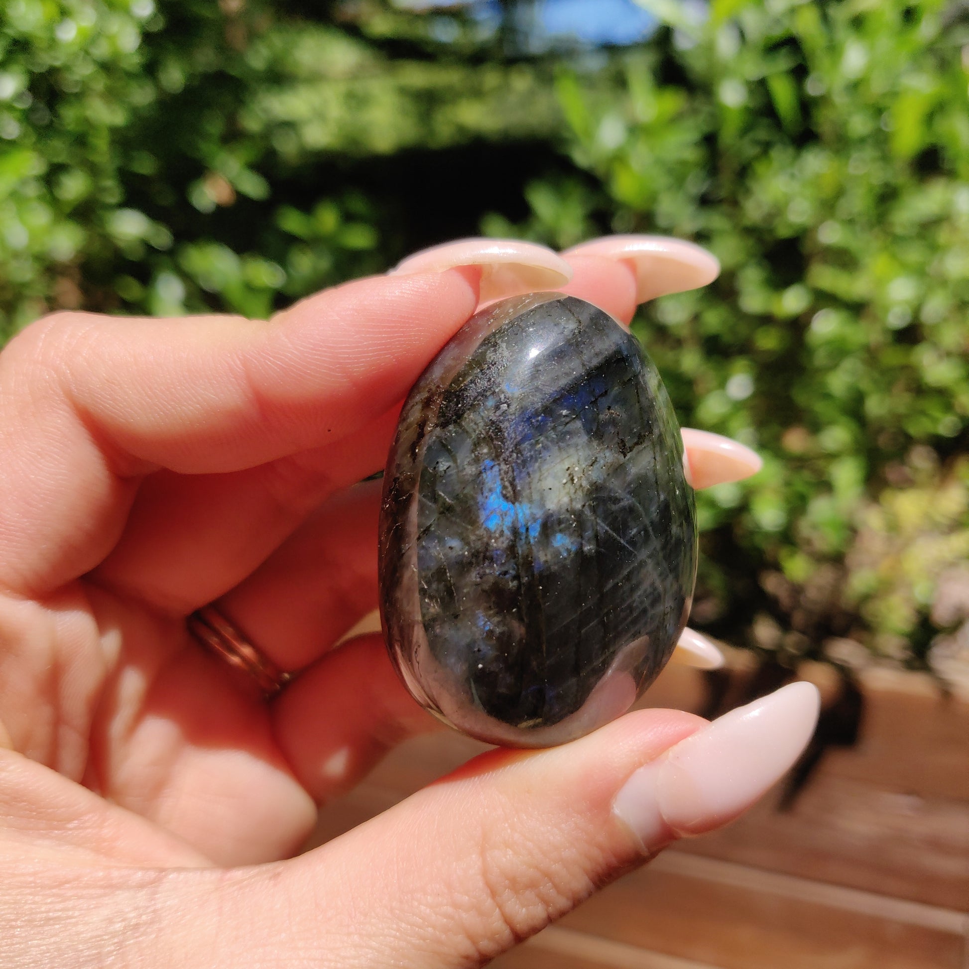 Labradorite Palm Stone (#95) - Simply Affinity