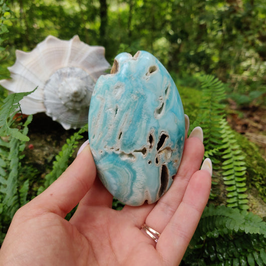 Blue Aragonite Palm Stone (#1) - Simply Affinity