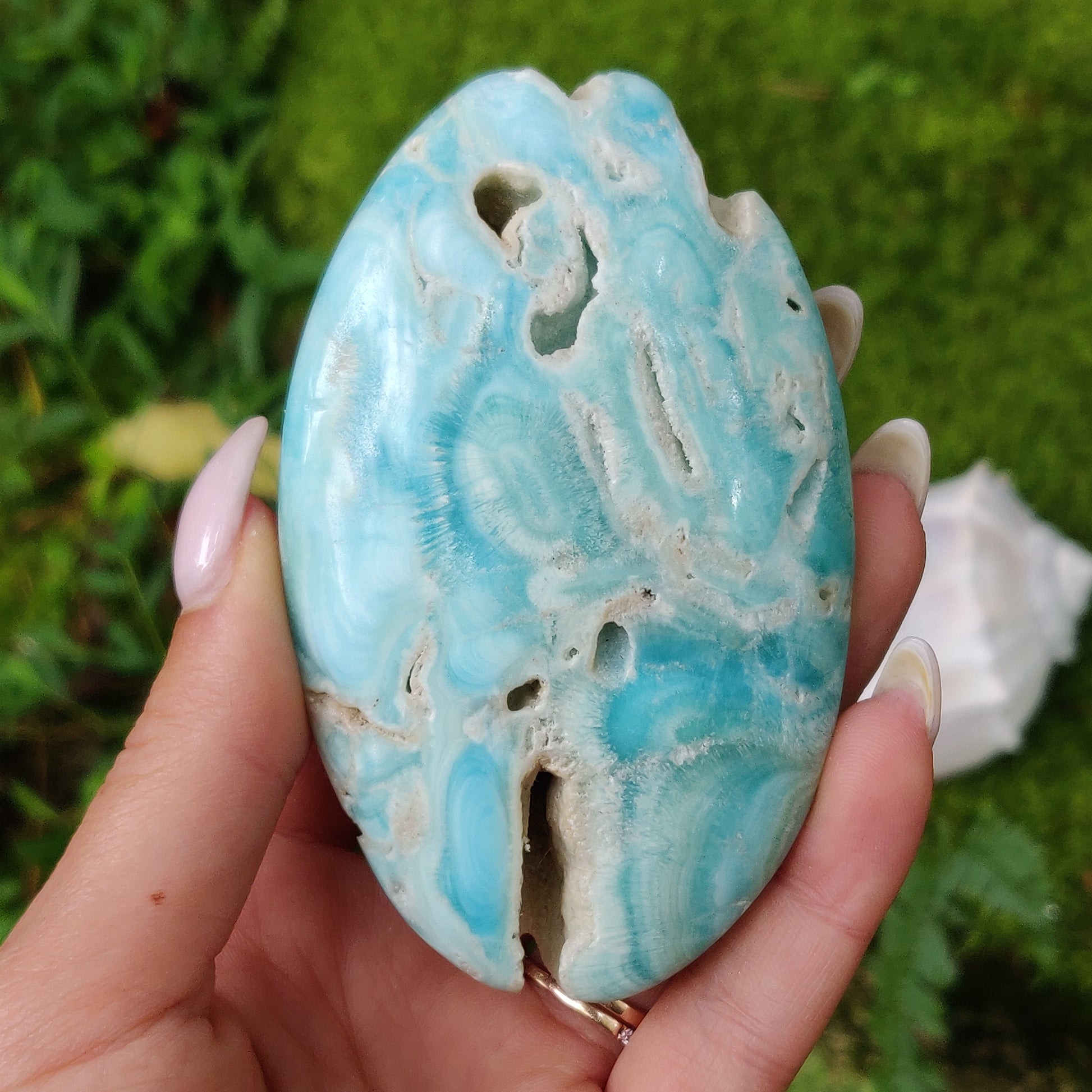 Blue Aragonite Palm Stone (#1) - Simply Affinity