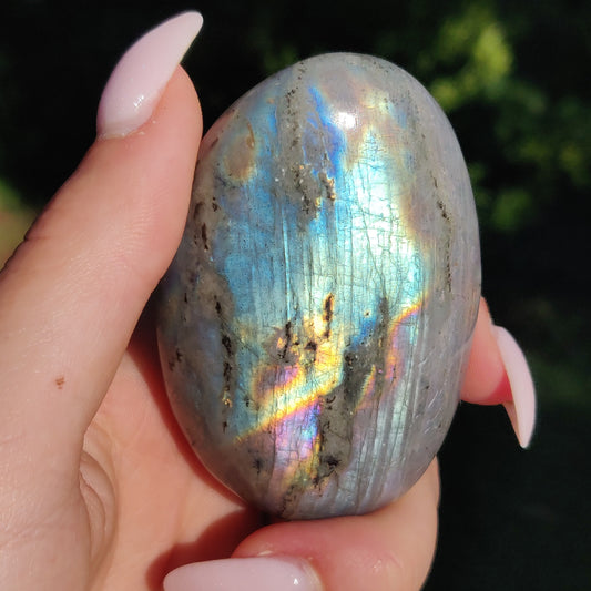 Labradorite Palm Stone (#254) - Simply Affinity