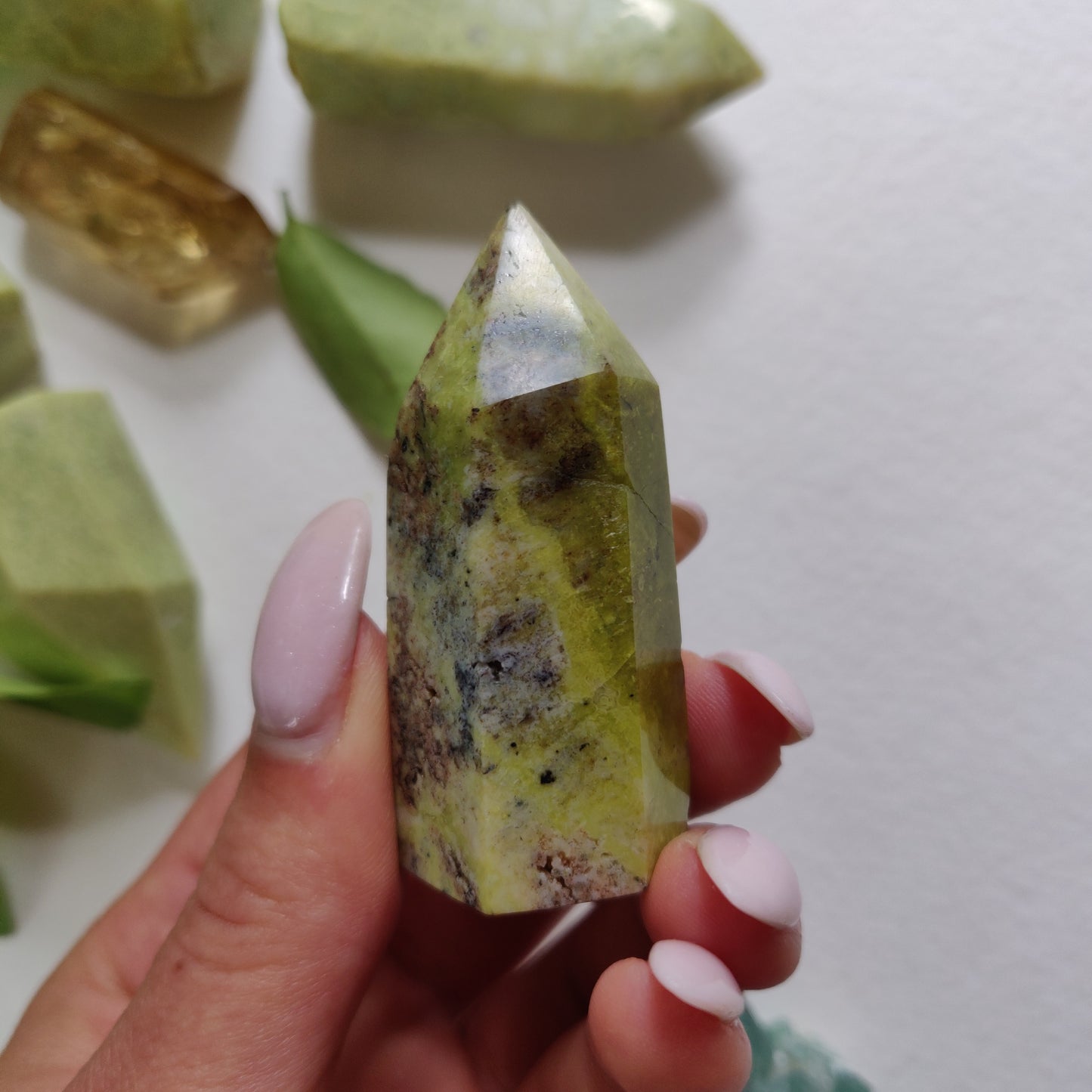 Green Opal Point (#10) - Simply Affinity