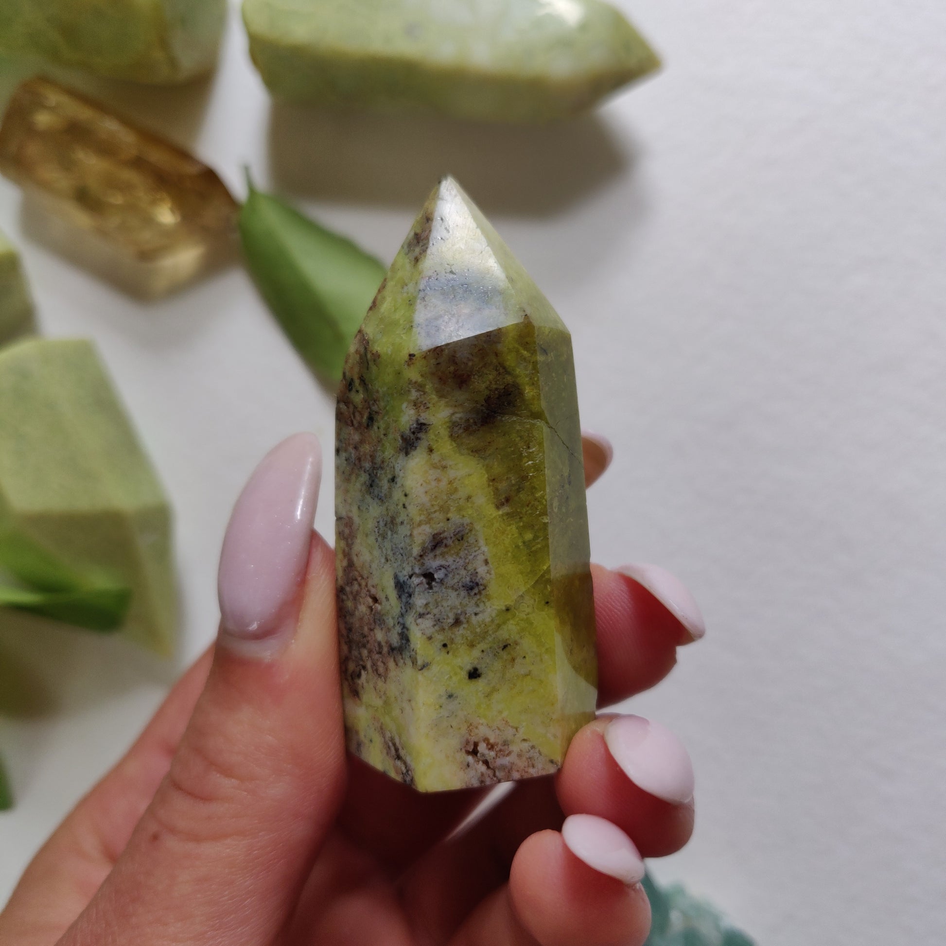 Green Opal Point (#10) - Simply Affinity