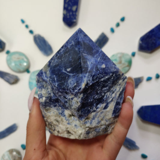 Sodalite Point (#11) - Simply Affinity