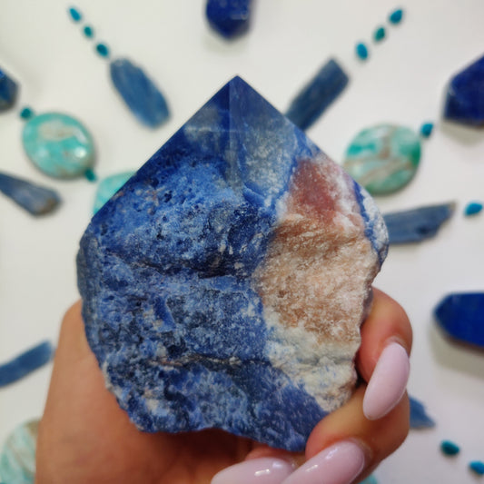 Sodalite Point (#13) - Simply Affinity