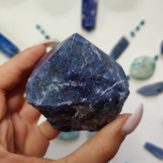 Sodalite Point (#17) - Simply Affinity