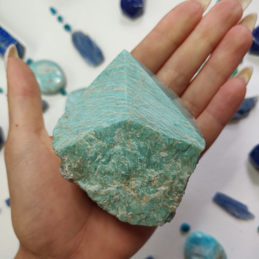 Amazonite Point (#3) - Simply Affinity