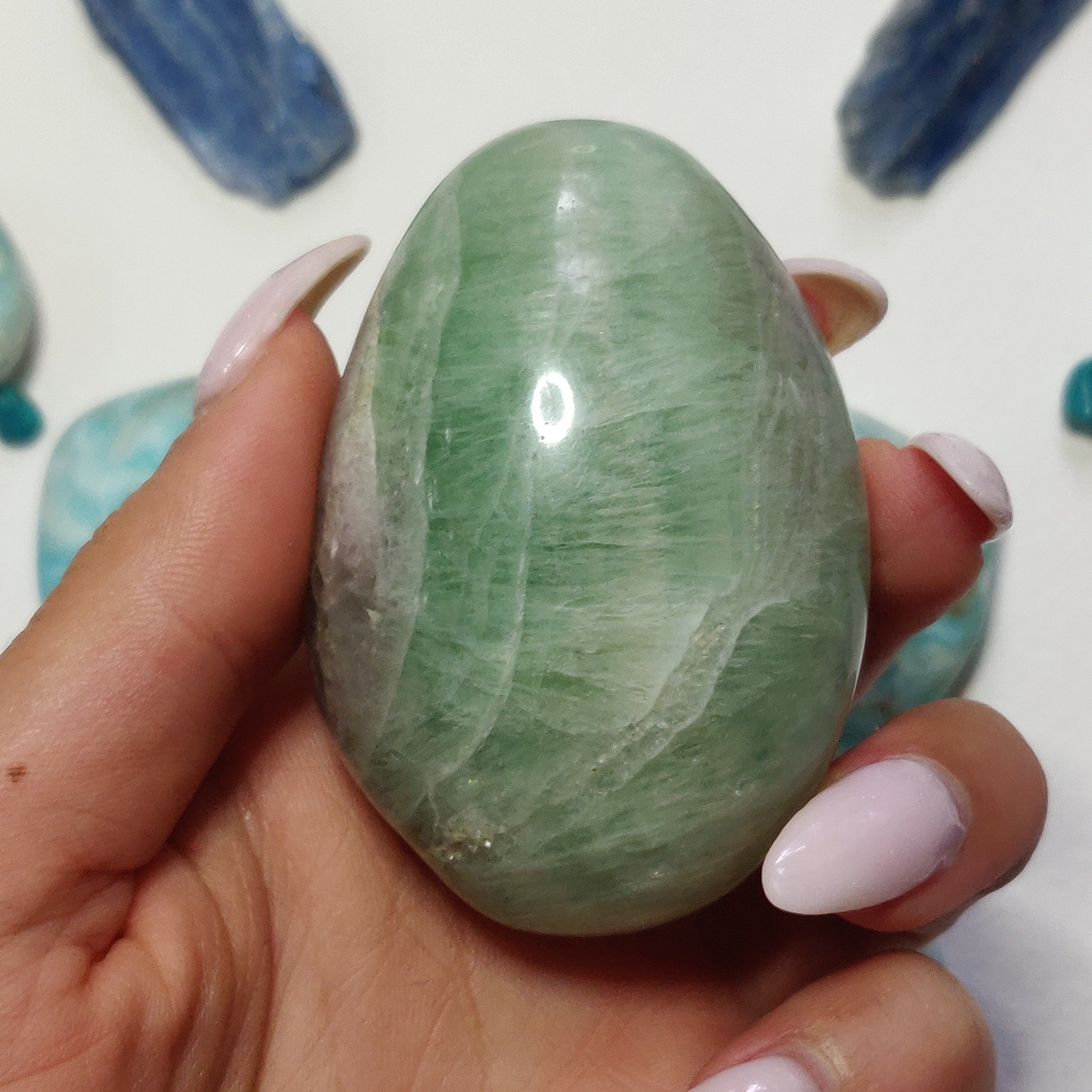 Fluorite Palm Stone (#13) - Simply Affinity
